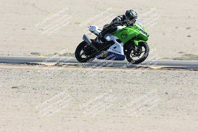 media/Oct-05-2025-CVMA (Sun) [[beeef4f201]]/Race 11-500-400(4)-350 Supersport/